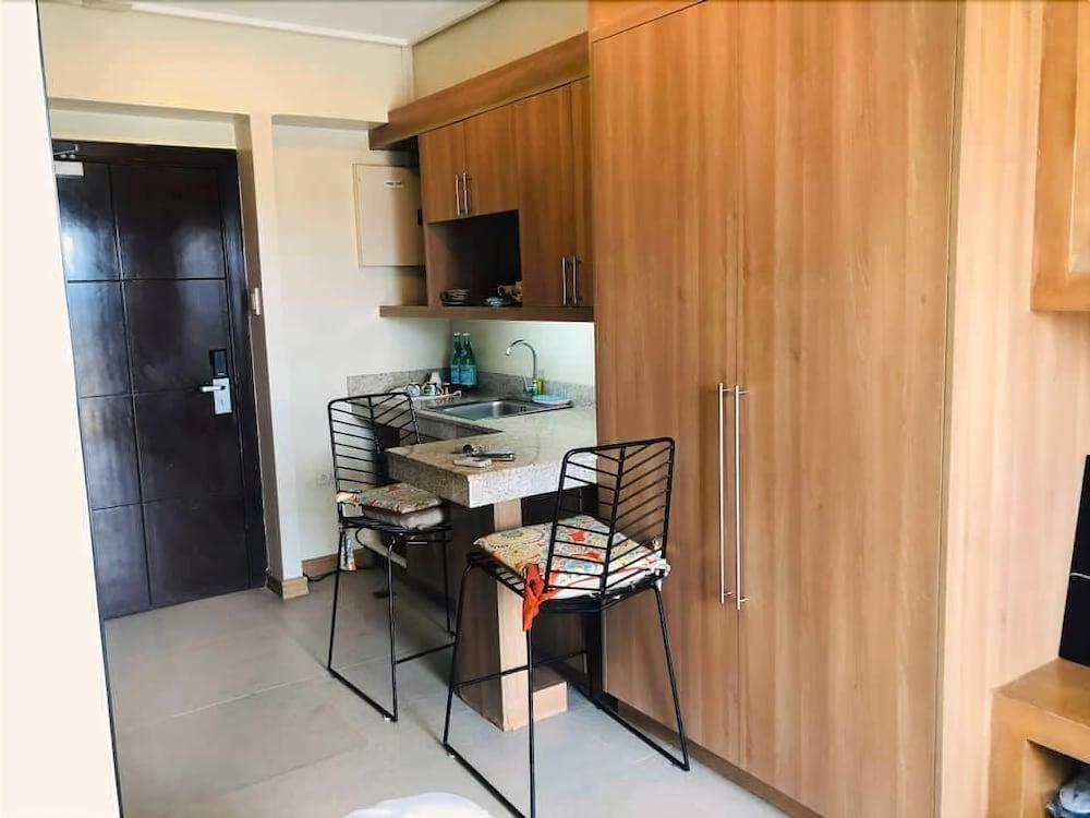 City Suites Ramos Tower Cebu Zewnętrze zdjęcie