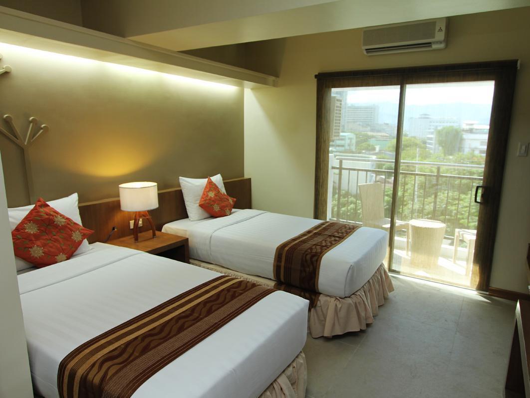 City Suites Ramos Tower Cebu Zewnętrze zdjęcie