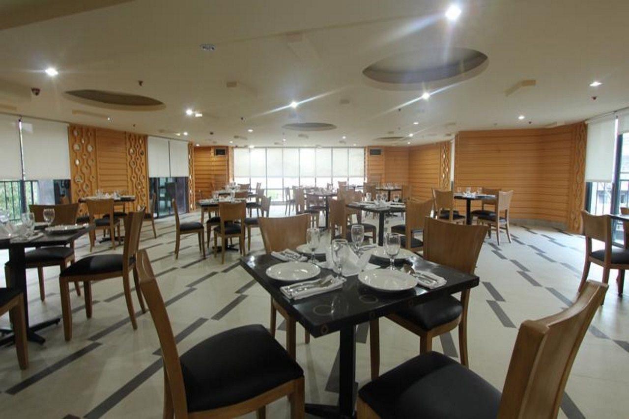 City Suites Ramos Tower Cebu Zewnętrze zdjęcie
