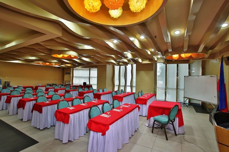 City Suites Ramos Tower Cebu Zewnętrze zdjęcie