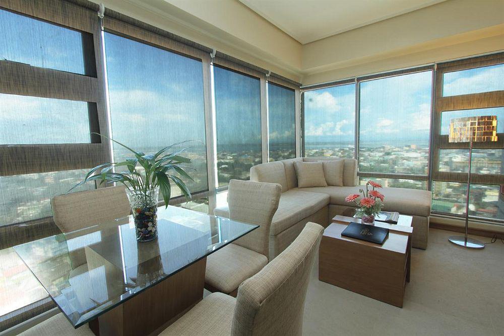 City Suites Ramos Tower Cebu Zewnętrze zdjęcie